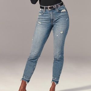 Abercrombie & Fitch Curve Love High Rise Mom Jeans
